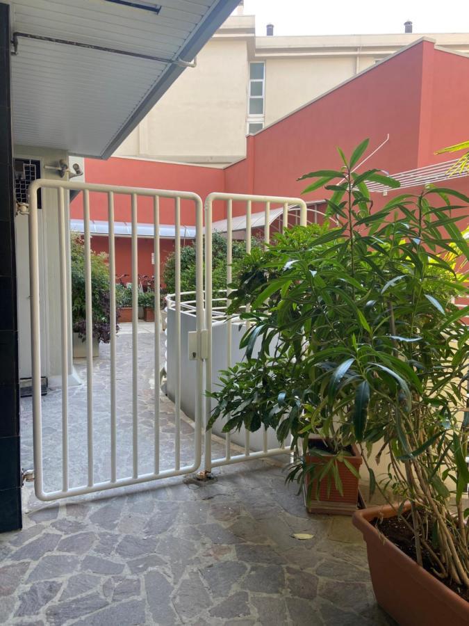 Esplanade Sea Side - Bicamere, 2 Terrazzi, Garage A Richiesta Grado Exterior photo